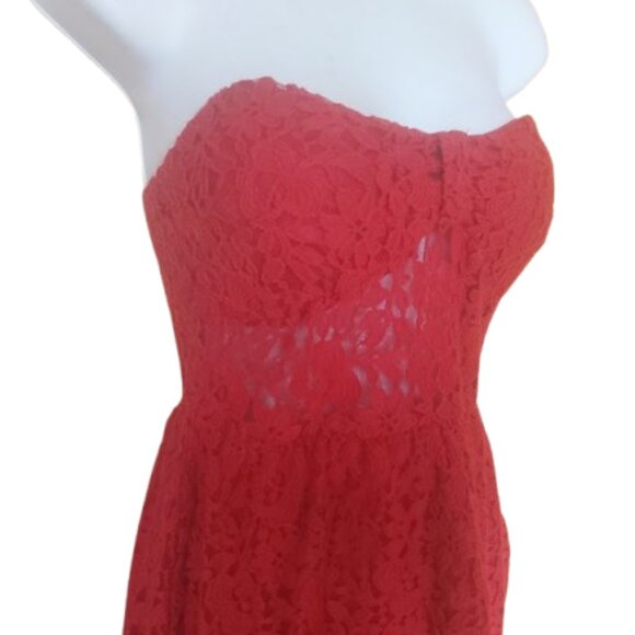Red Strapless Lace Dress Size Small - Picture 2 of 3